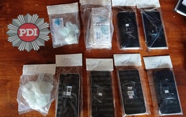 Imagen de Megaoperativo de la PDI en Villa Constituci&oacute;n: M&uacute;ltiples allanamientos, secuestro de drogas y dos personas detenidas