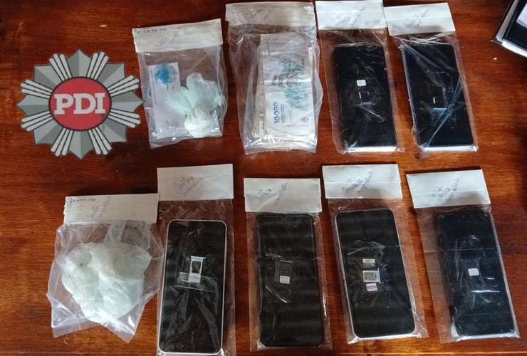 Imagen de Megaoperativo de la PDI en Villa Constituci&oacute;n: M&uacute;ltiples allanamientos, secuestro de drogas y dos personas detenidas
