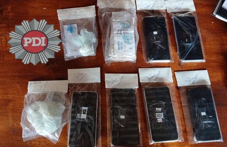 Imagen de Megaoperativo de la PDI en Villa Constituci&oacute;n: M&uacute;ltiples allanamientos, secuestro de drogas y dos personas detenidas