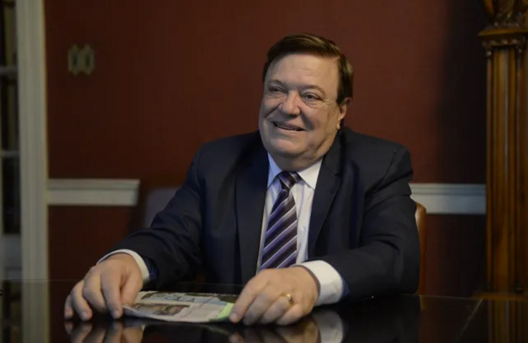Imagen de Esc&aacute;ndalo institucional en Alvear: condenan e inhabilitan al concejal Oscar Montagni, quien deber&aacute; dejar su banca