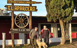 Imagen de Pueblo Esther: El Aparcero palpita una semana a puro folclore y asado a la estaca con entrada gratuita