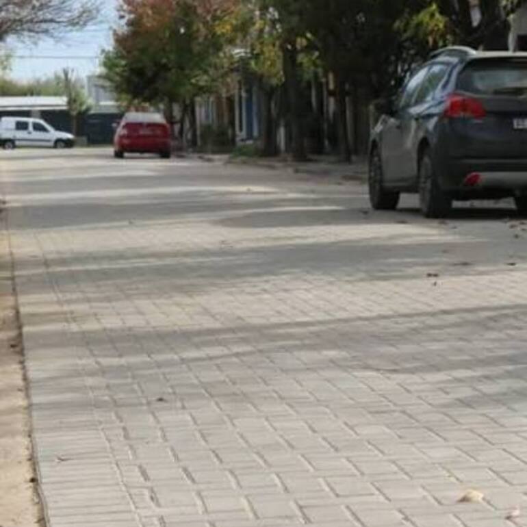 Imagen de Cuatro empresas presentaron ofertas para el adoquinado de cinco calles en Arroyo Seco