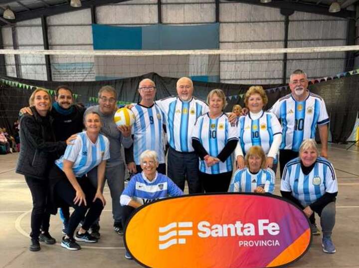 Imagen de Con un encuentro de Newcom, personas mayores de Arroyo Seco y Fighiera compartieron una jornada de "Santa Fe en Movimiento"