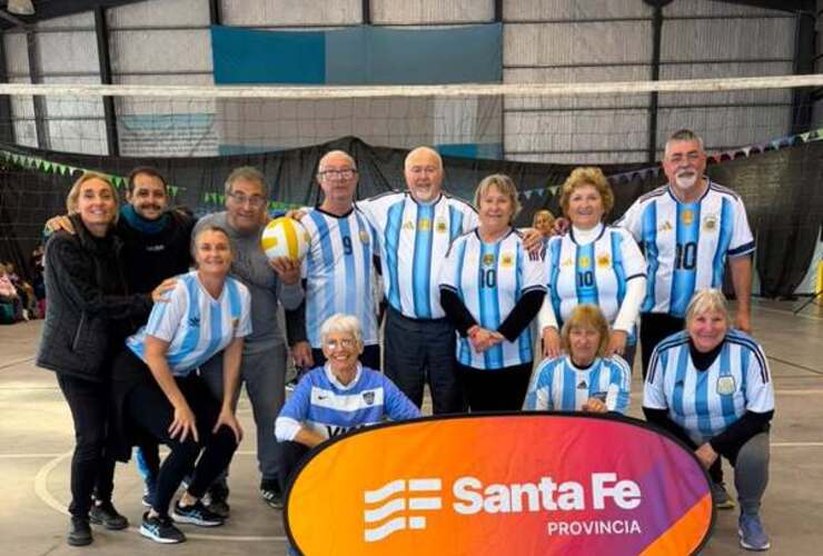 Imagen de Con un encuentro de Newcom, personas mayores de Arroyo Seco y Fighiera compartieron una jornada de "Santa Fe en Movimiento"