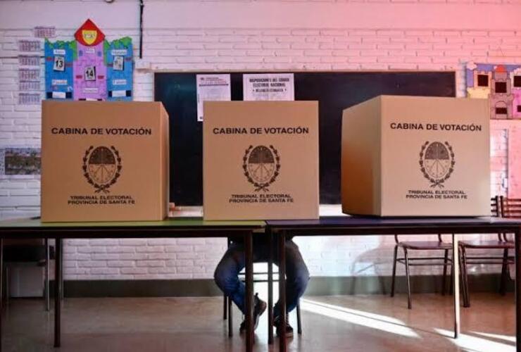 Imagen de Reforma electoral en Santa Fe: el pullarismo propone agrupar la boleta &uacute;nica y asoman diferencias con el socialismo