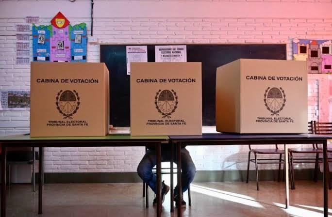 Imagen de Reforma electoral en Santa Fe: el pullarismo propone agrupar la boleta &uacute;nica y asoman diferencias con el socialismo