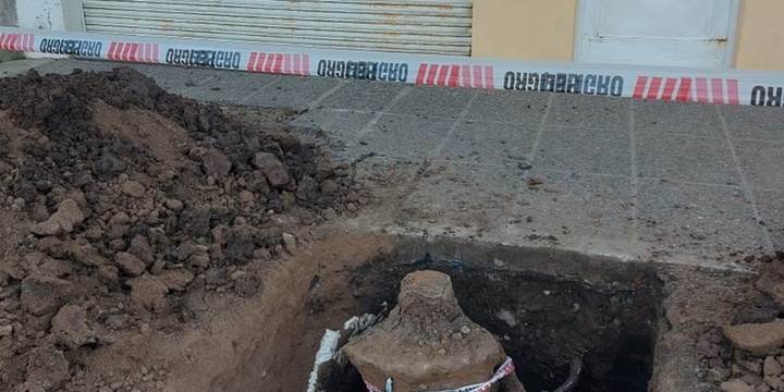 Imagen de Pol&eacute;mica en la obra de Ruta 21: pretenden instalar un sem&aacute;foro frente al garaje de un vecino y denuncian falta de respuestas municipales