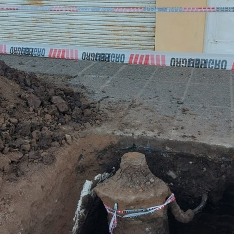 Imagen de Pol&eacute;mica en la obra de Ruta 21: pretenden instalar un sem&aacute;foro frente al garaje de un vecino y denuncian falta de respuestas municipales