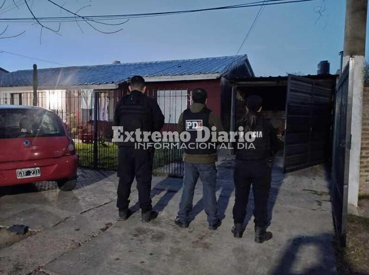 Imagen de Tres mujeres detenidas tras allanamientos por una investigaci&oacute;n por microtr&aacute;fico en Villa Constituci&oacute;n