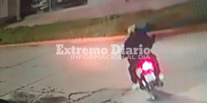 Imagen de Vandalizaron un local de venta de autos en Fighiera y buscan identificar a los responsables