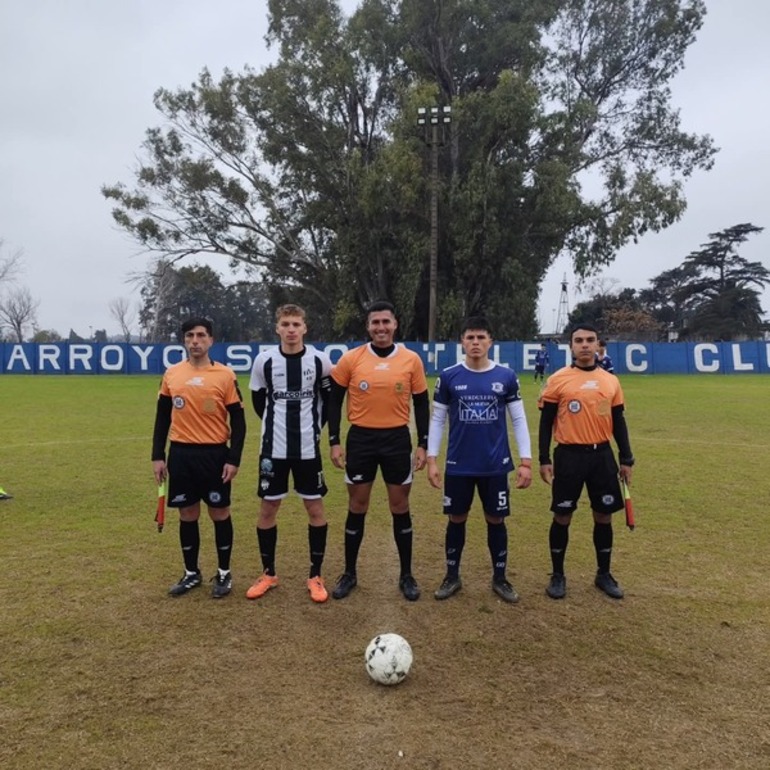 Imagen de Semifinales de la Liga: En reserva ASAC peg&oacute; primero, se qued&oacute; con el cl&aacute;sico de ida y sue&ntilde;a con la final