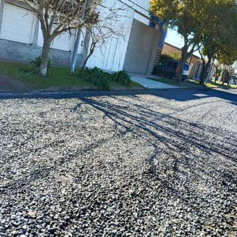 Imagen de Tras el reclamo de los vecinos, mejoraron las calles del barrio Gendarmer&iacute;a