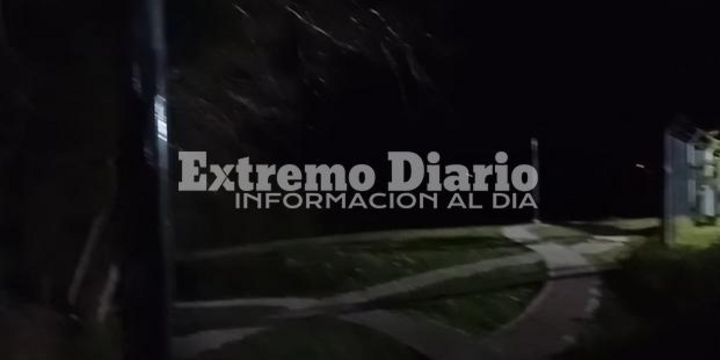 Imagen de Vecinos de Mirador del R&iacute;o reclaman iluminaci&oacute;n en el Anfiteatro ARA San Juan