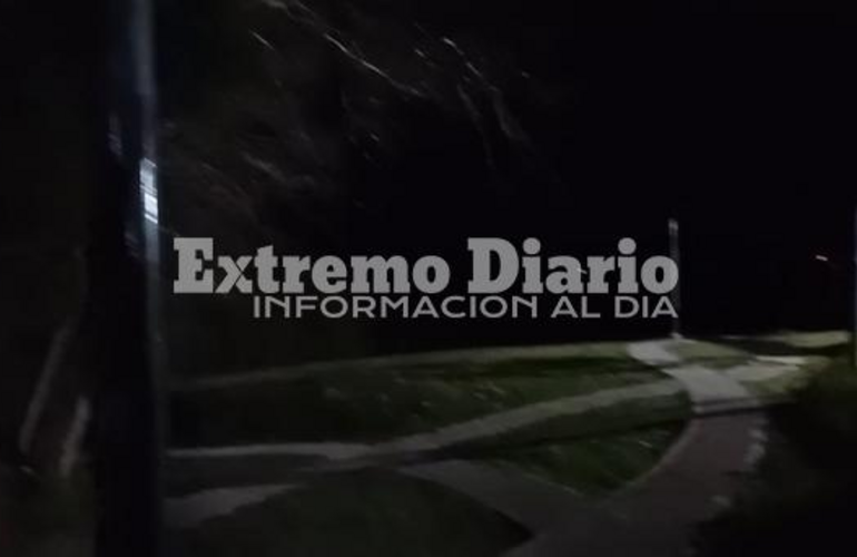 Imagen de Vecinos de Mirador del R&iacute;o reclaman iluminaci&oacute;n en el Anfiteatro ARA San Juan