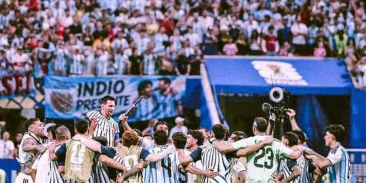 Imagen de La Selecci&oacute;n Argentina volver&aacute; a salir a escena este viernes cuando enfrente a Suiza por los cuartos de final de la Copa Mundial 2026.