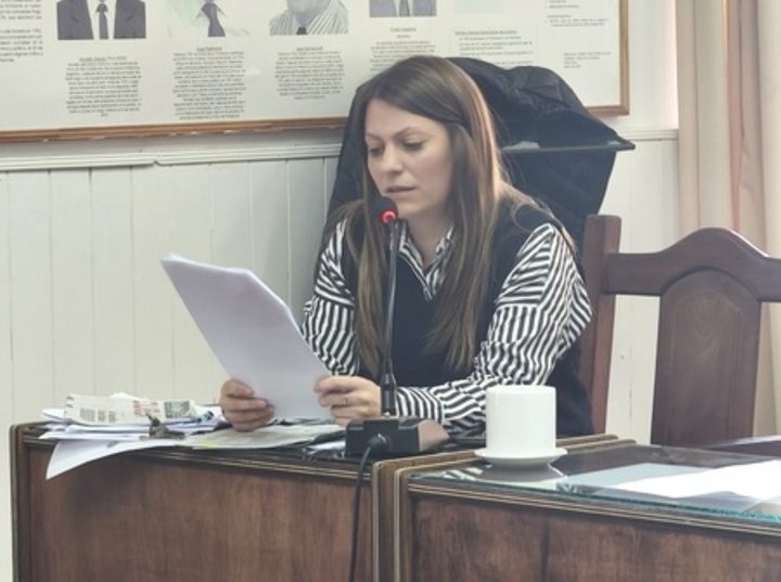 Imagen de Mili Serra apunt&oacute; contra Tonelli y exigi&oacute; informes por sus declaraciones en "La Capital"