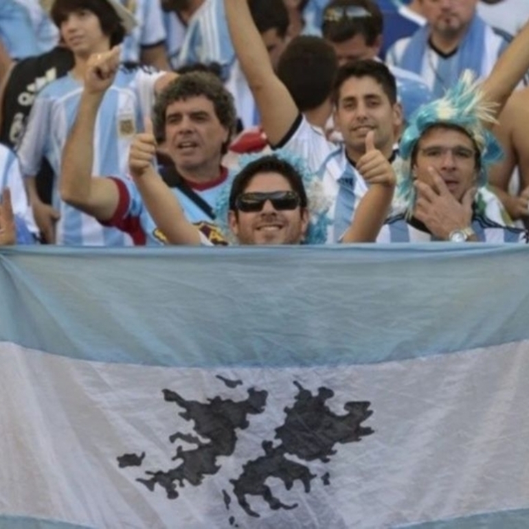 Imagen de Mundial 2026: Prohibir&aacute;n el ingreso de banderas de Malvinas y mensajes pol&iacute;ticos en el partido Argentina - Inglaterra