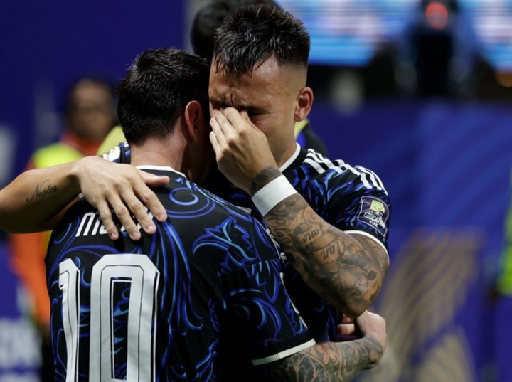 Imagen de ¡ARGENTINA ES FINALISTA DEL MUNDO! Épica victoria de la Selección ante Inglaterra para acariciar la gloria otra vez Imagen de ¡ARGENTINA ES FINALISTA DEL MUNDO! Épica victoria de la Selección ante Inglaterra para acariciar la gloria otra vez