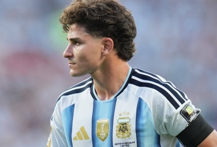 Juli&aacute;n &Aacute;lvarez agradeci&oacute; a quienes apoyaron a la Selecci&oacute;n durante el Mundial.
