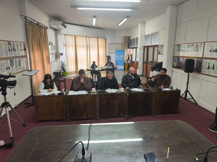 Imagen de Concejo Municipal: Temas del orden del d&iacute;a