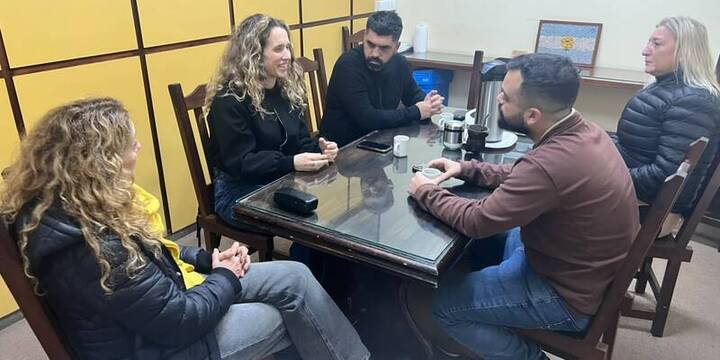 Imagen de El Concejo Municipal junto a la UNR y escuelas secundarias para impulsar las Olimpiadas de Psicolog&iacute;a y Salud Mental