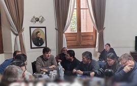 Imagen de Sin propuesta salarial, paritarias de FESTRAM pasaron a un cuarto intermedio hasta el mi&eacute;rcoles 29
