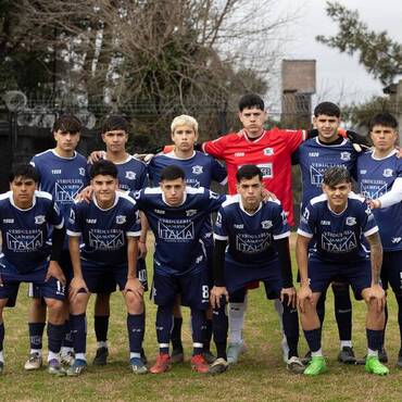 Imagen de Liga Regional del Sud: ASAC recibe a Porvenir Talleres en la ida de la final de Reserva