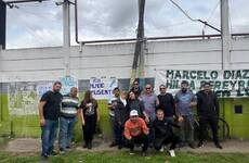Imagen de Trabajadores despedidos de Expreso Br&iacute;o denuncian abandono gremial y reclaman respuestas tras el cierre de la empresa