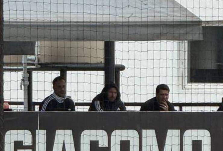 Imagen de Primera aparici&oacute;n p&uacute;blica de Lio Messi tras el Mundial y &iexcl;en Arroyo Seco!