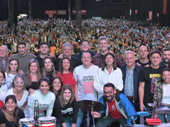 Imagen de Desde Rosario, el Socialismo se mostr&oacute; fuerte, unido y en carrera hacia 2027