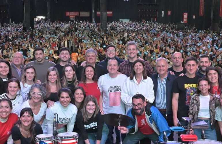 Imagen de Desde Rosario, el Socialismo se mostr&oacute; fuerte, unido y en carrera hacia 2027