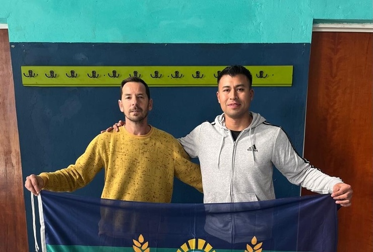 Imagen de La Comuna de Fighiera entreg&oacute; trofeos al Club Central Argentino por su 85&deg; aniversario