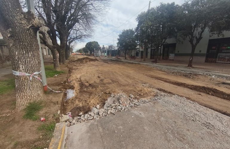 Imagen de Obras en marcha y preocupaci&oacute;n en calle Juan B. Justo: vecinos reclaman por demoras y dificultades de accesibilidad