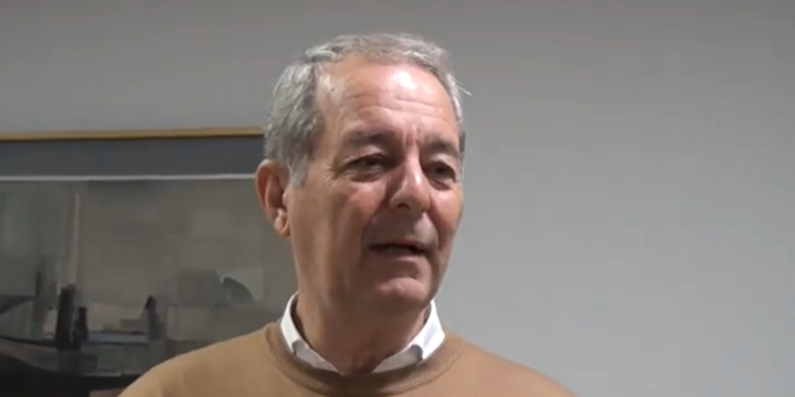 Daniel Tonelli durante la entrevista para Canal 6