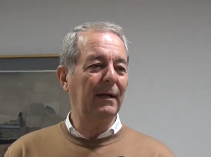 Daniel Tonelli durante la entrevista para Canal 6