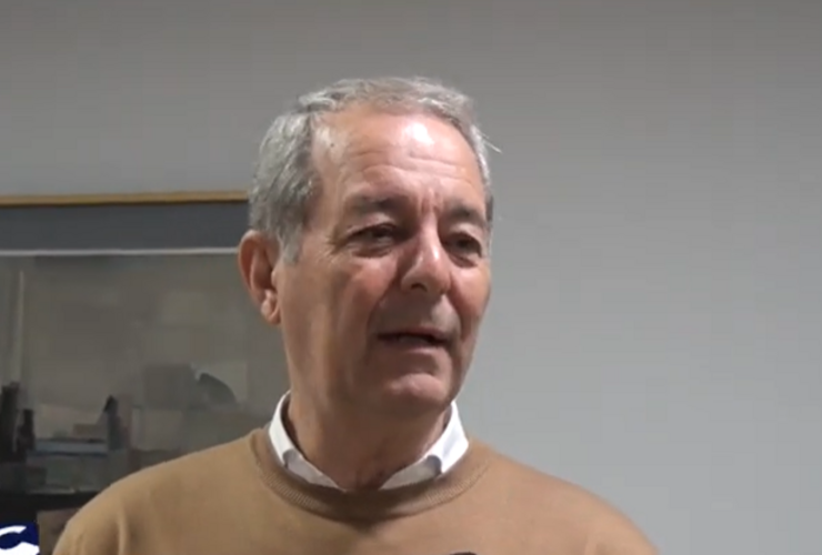 Daniel Tonelli durante la entrevista para Canal 6