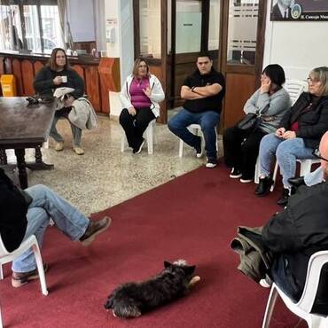 El encuentro se desarrollaba esta ma&ntilde;ana en el Legislativo local.