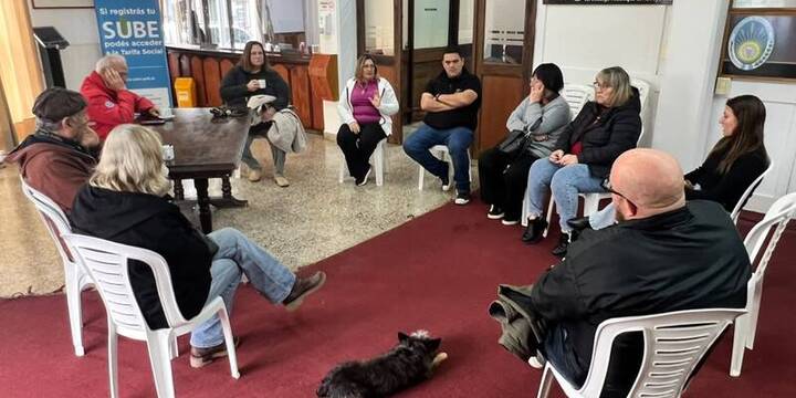 El encuentro se desarrollaba esta ma&ntilde;ana en el Legislativo local.