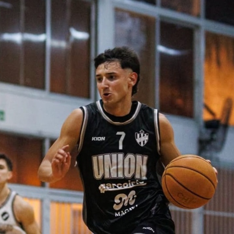 Imagen de Uni&oacute;n visita a Regatas con el objetivo de seguir sumando en la Superliga Rosarina