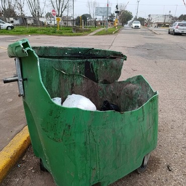 Imagen de Reclamo vecinal en Arroyo Seco: Denuncian a recolectores de residuos por mal uso del servicio