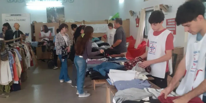 Imagen de C&aacute;ritas Arroyo Seco organiza una nueva Feria de Ropa a beneficio este s&aacute;bado