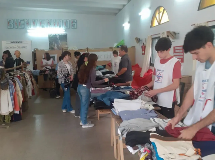 Imagen de C&aacute;ritas Arroyo Seco organiza una nueva Feria de Ropa a beneficio este s&aacute;bado