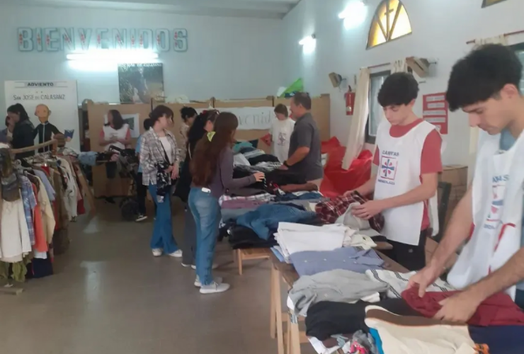 Imagen de C&aacute;ritas Arroyo Seco organiza una nueva Feria de Ropa a beneficio este s&aacute;bado