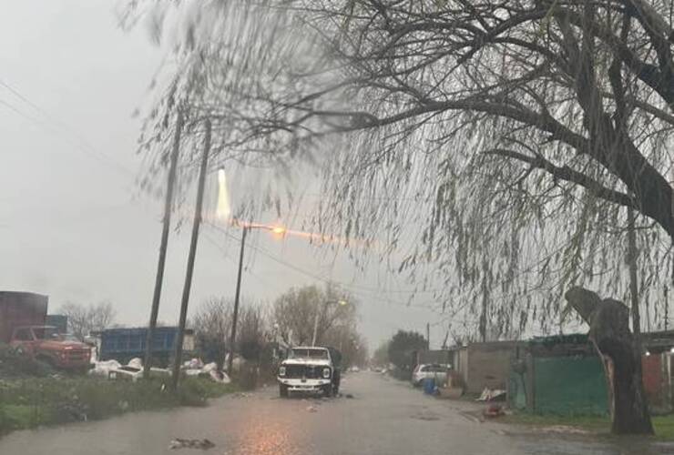 Imagen de Consecuencias del temporal: se registran anegamientos en distintos puntos de la ciudad