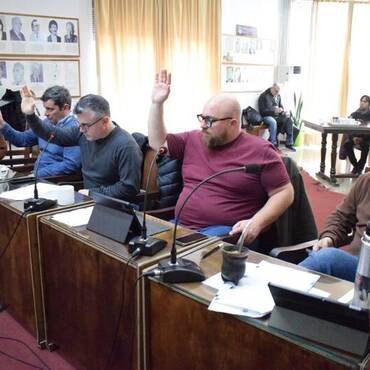 Imagen de Sesi&oacute;n en el Concejo: modificaciones tributarias, obras p&uacute;blicas, debate por remises y cuarto intermedio