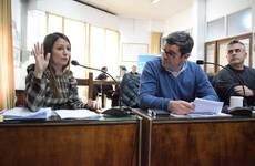 Imagen de Fuerte cruce entre Delorenzi y Serra por el marco legal de la pirotecnia y el operativo de seguridad