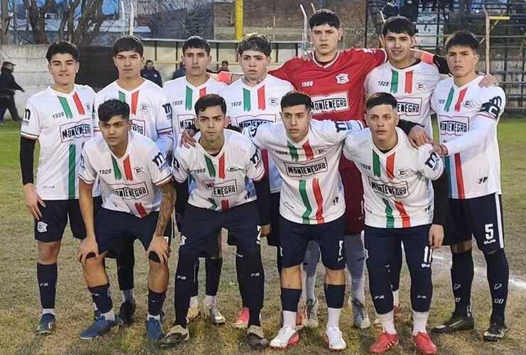 Imagen de Porvenir Talleres se consagr&oacute; campe&oacute;n y Athletic qued&oacute; a un paso