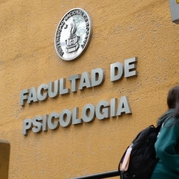 Imagen de Universitarios de Rosario paran este mi&eacute;rcoles y suman una semana de huelga del 18 al 22 de agosto