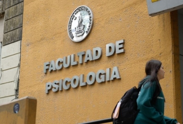 Imagen de Universitarios de Rosario paran este mi&eacute;rcoles y suman una semana de huelga del 18 al 22 de agosto