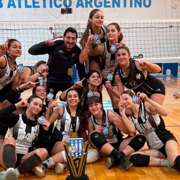 Imagen de La Sub 16 de v&oacute;ley de Uni&oacute;n se consagr&oacute; campeona del Torneo Abierto disputado en Firmat